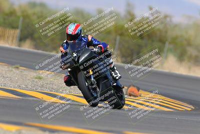 media/Oct-03-2022-Moto Forza (Mon) [[5f077a3730]]/Intermediate Group/Session 3 (Turn 3)/